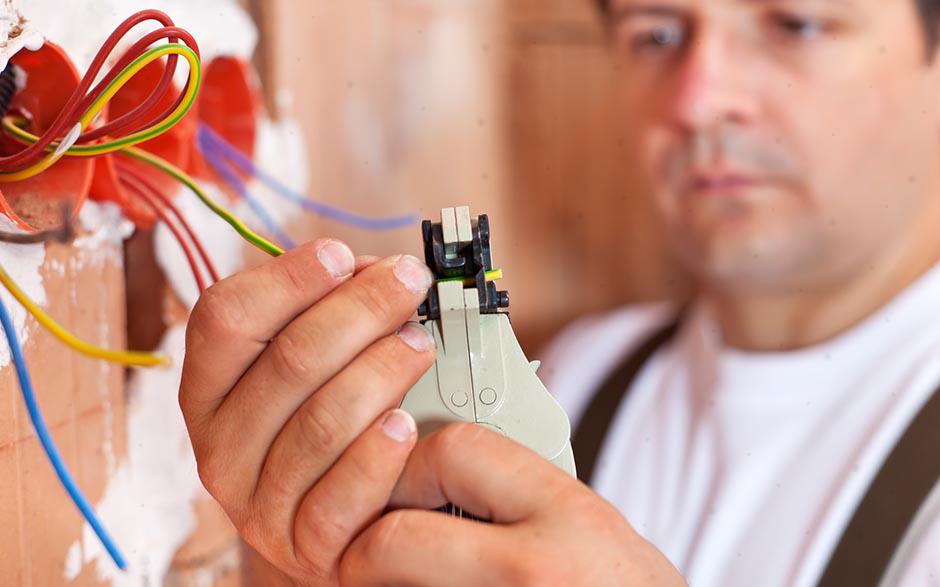 électricien de maintenance Paris 5